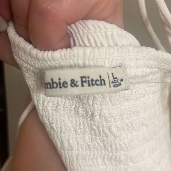 ✨Abercrombie & Fitch White Tie Strap V-Neck Sz Large Cami Top✨ - Picture 11 of 13